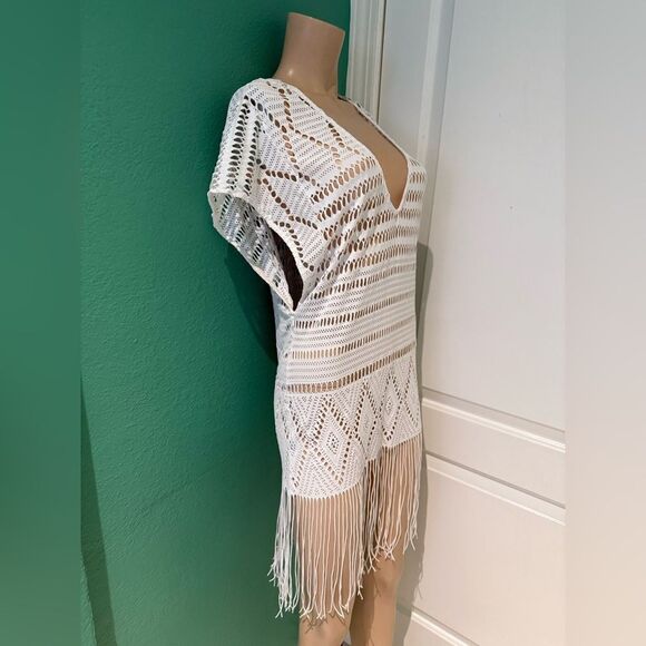 Beach Bunny White Crochet Swim Coverup - Picture 6 of 6